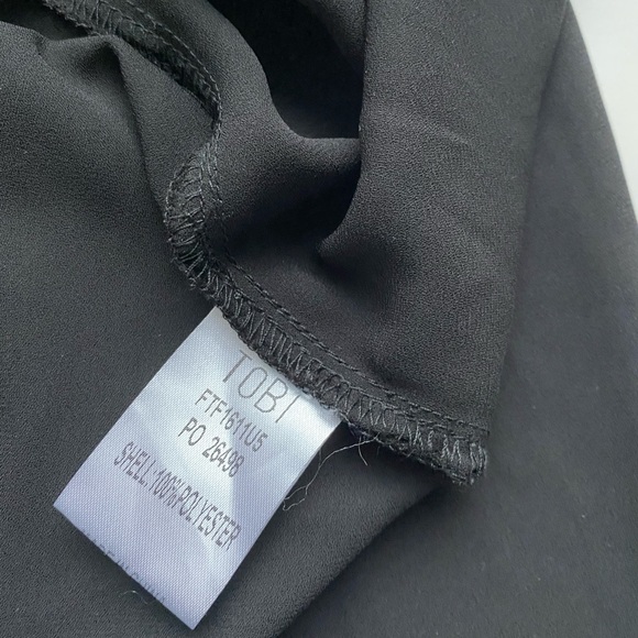 TOBI black V-neck blouse - Picture 4 of 6
